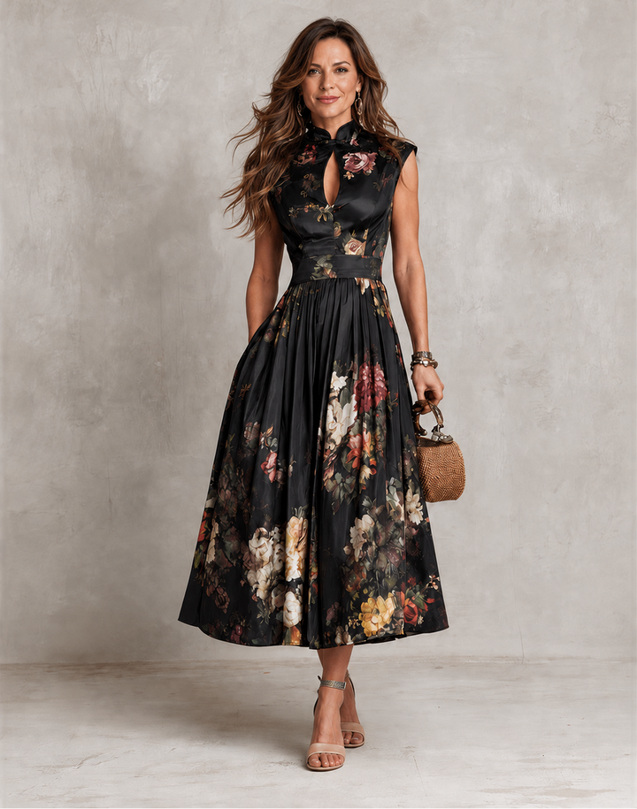 Mia | Keyhole Pleated