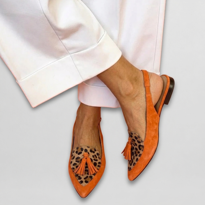 Eliza | Sandals with straps and tassels