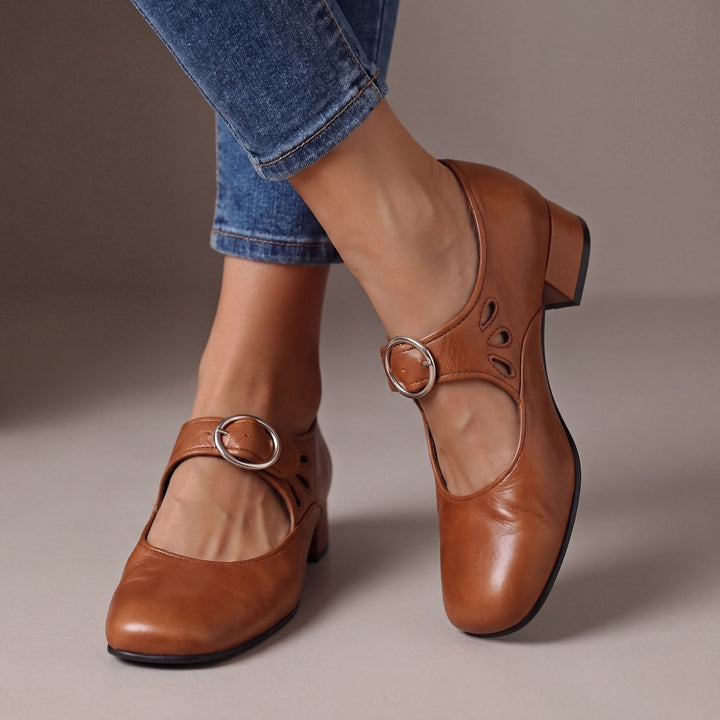 VIVIENNE | Veronica Leather Mary Jane Heels